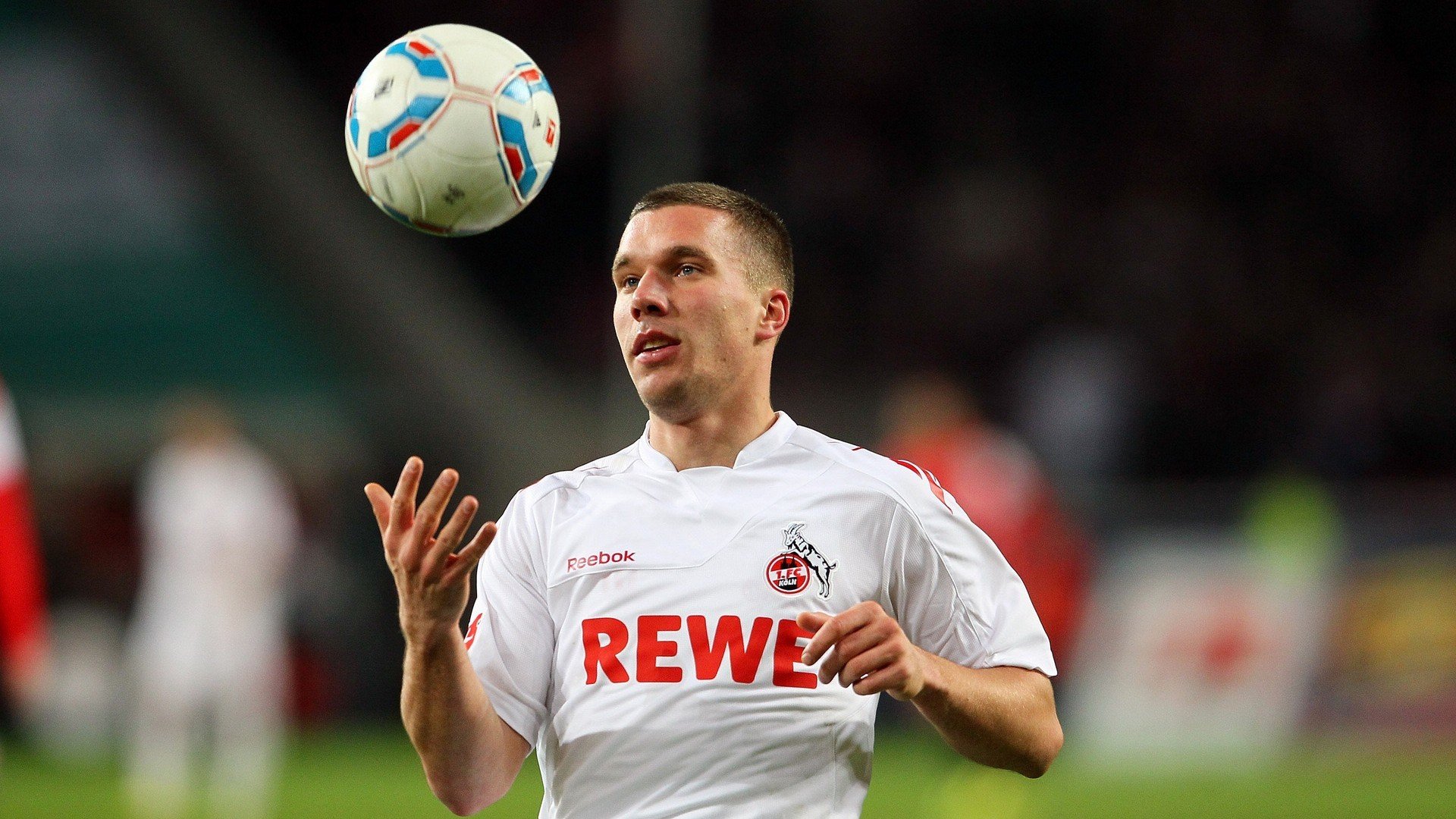 双城记，尤文铁血击退红魔，李刚仁闪耀德甲争冠夜